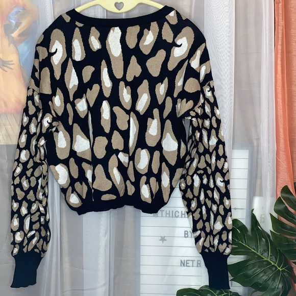 Two piece sweater dress 💕 - Picture 2 of 4